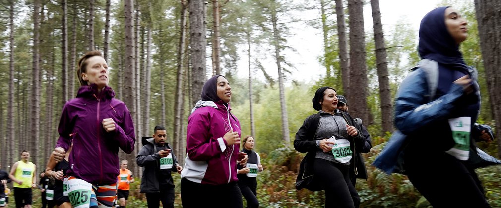 People running at Forest Runner event