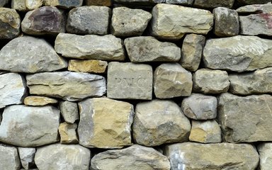 Dalby Dry Stone Maze close up of bricks